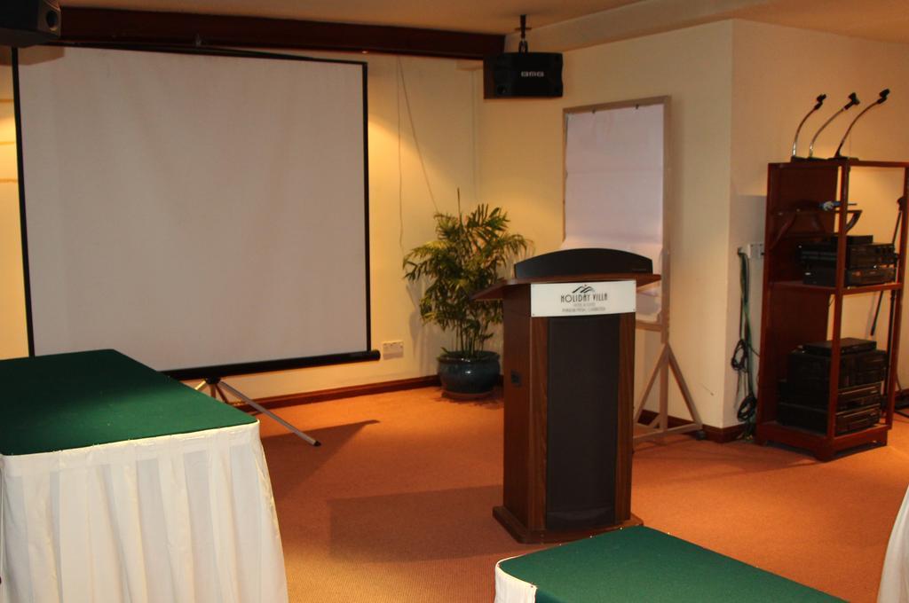 Holiday Villa Hotel City Centre Phnom Pen Exterior foto